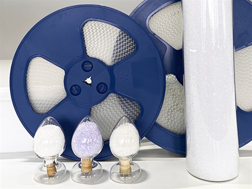 導(dǎo)電料我們生產(chǎn)什么？導(dǎo)電黑色料、導(dǎo)電絲導(dǎo)電料、永防抗靜電料